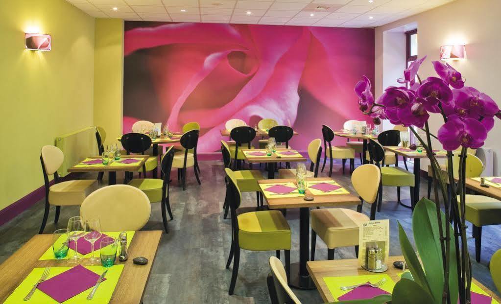 Logis Hotel-Restaurant Le Fontarabie Fontenay-le-Comte Exteriér fotografie